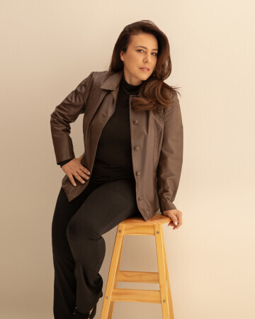 BARBARA DAGOSTIN — 1