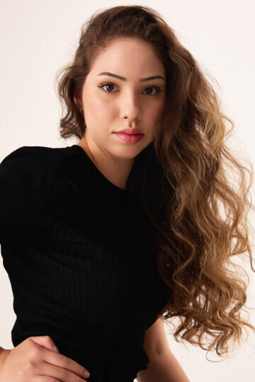 LARISSA MARIA DE SOUSA