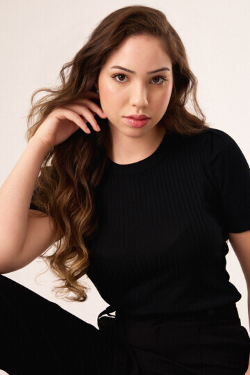 LARISSA MARIA DE SOUSA — 6