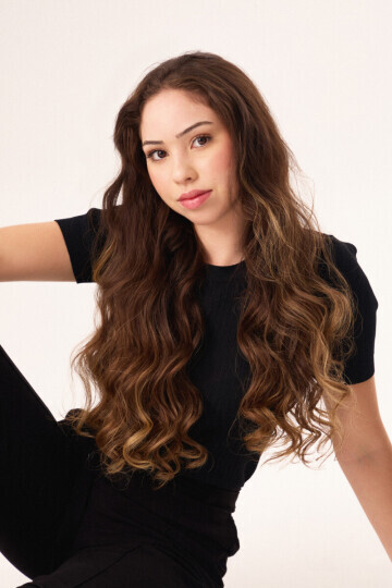 LARISSA MARIA DE SOUSA — 5