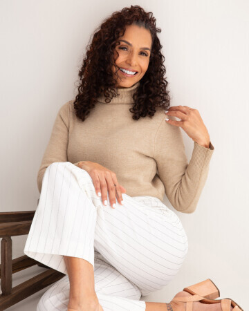 RENATA BARRETO — 1