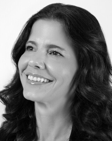 KARLA GRANADEIRO — 3