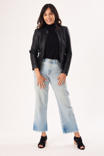 VALERI DELGADO — 3