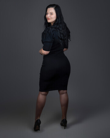 JULIANA SCHREINER — 3