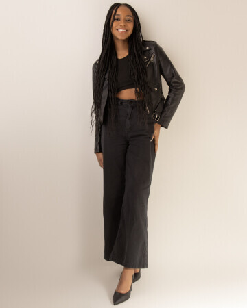 VALENTINA VIANNA — 6