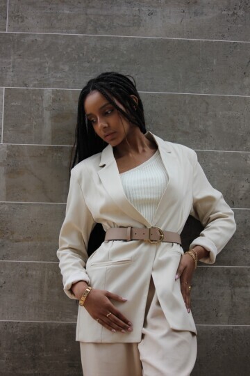 VALENTINA VIANNA — 10