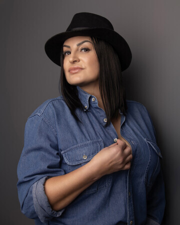 GRAZI KIRCHNER — 6