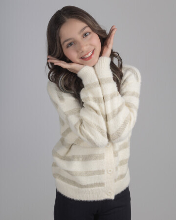 VALENTINA TORRES — 4