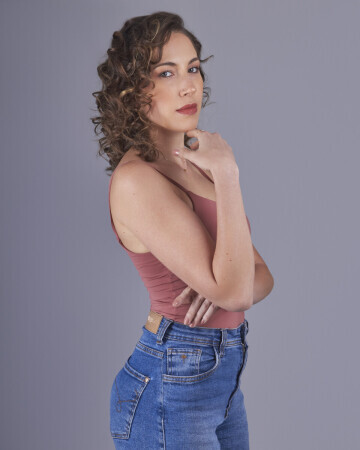 KAROLINA PEREIRA — 5