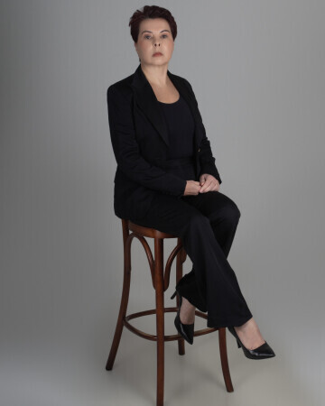 FRANCISCA FIGUEIRO — 5