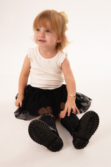 MIA PEZZETI JUSKEVICIUS MARTINS — 1