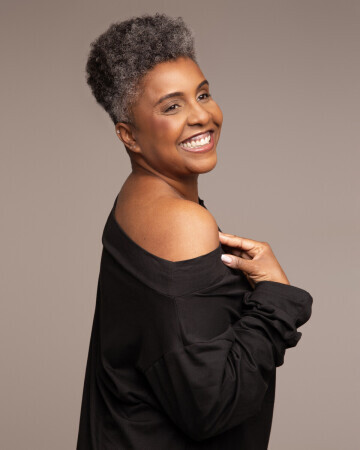 KELLY RODRIGUES — 1