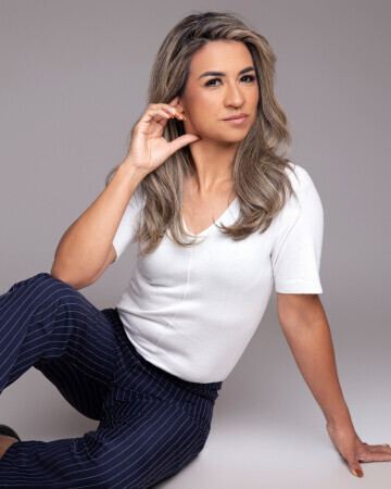 DEIA GONÇALVES — 2