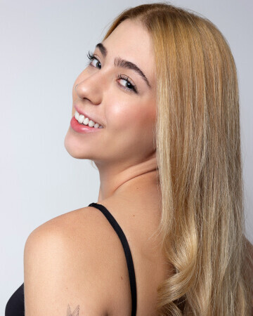 MARIANA NASSER — 5