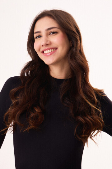 YASMIN AZEVEDO — 1