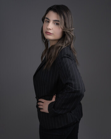 CAMILA NAEGELEN — 1