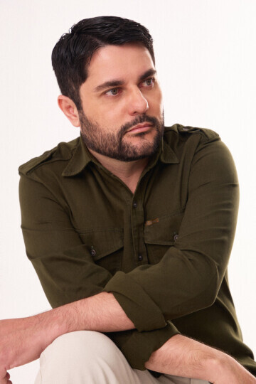 EMANUEL FREIRE — 5