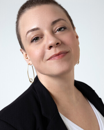 MAYARA KRIGNER — 3