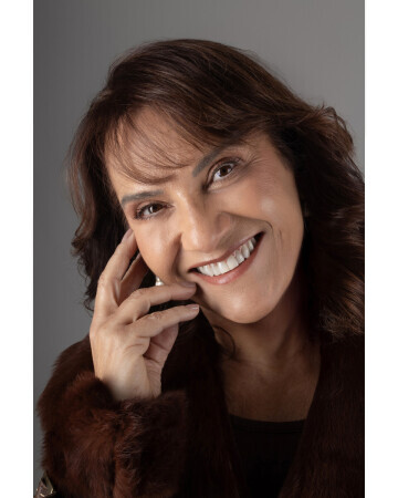 TANIA GRISOLIA — 4