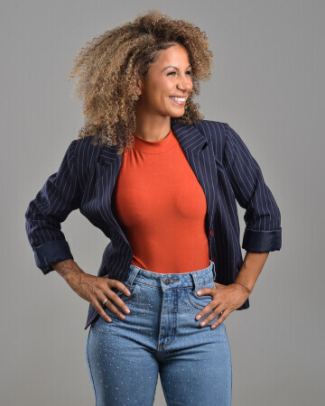 PRISCILA DE MELLO — 3