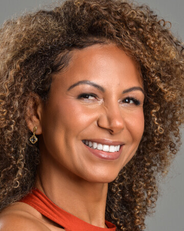 PRISCILA DE MELLO — 4