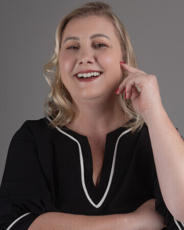 MARCIA ROSSANA DHEIN