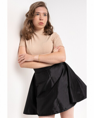 MARIELY ALMEIDA — 3