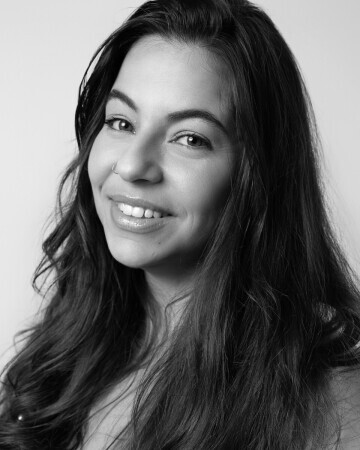 Mariana Lacombe Magoulas — 2