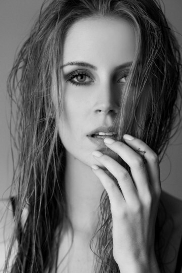 Layanne Oliveira — 9