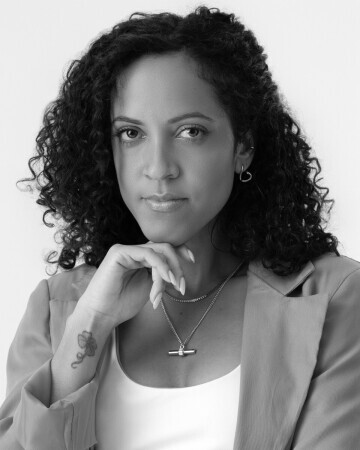 DAIANA SANCHEZ — 1