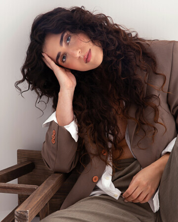 RAFAELA HUBERT — 2