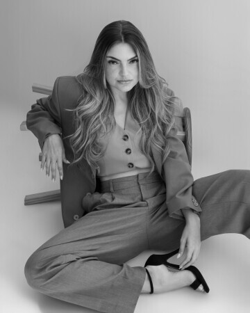 FRANCIELLE SCHMITZ — 1