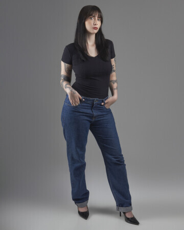 GIOVANNA PLENTZ — 4