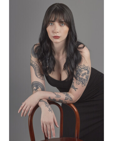 GIOVANNA PLENTZ — 5