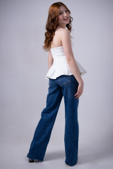 CHIARA PERRELLA — 5