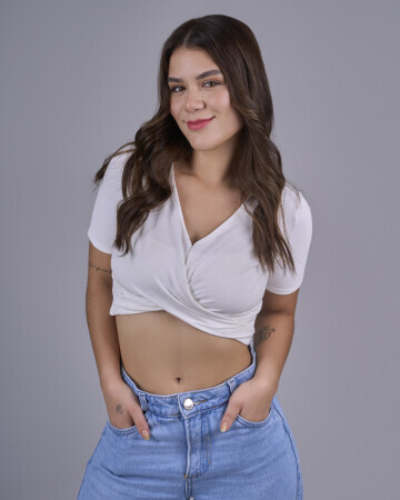 CAROLINA DE CASTRO — 3