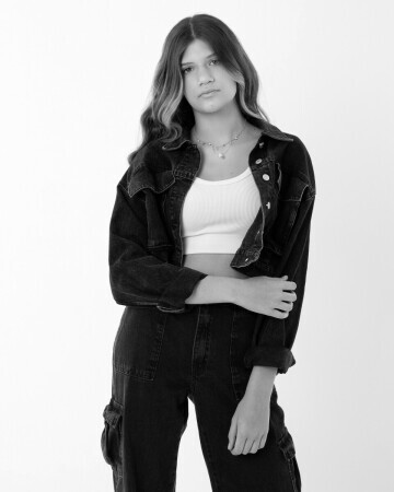 GIULIA FAZUOLI — 5