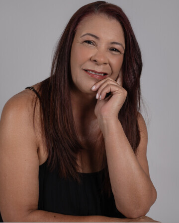 ELISABETE SANTOS — 5