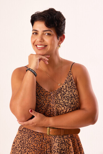 ADRIANA GUIMARÃES DE SOUZA — 3