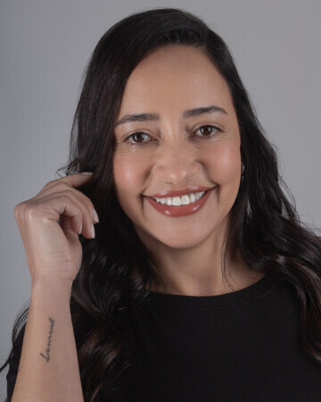 JANAINA DE LIMA KELLER