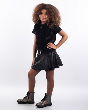 VALENTINA GOMES — 1