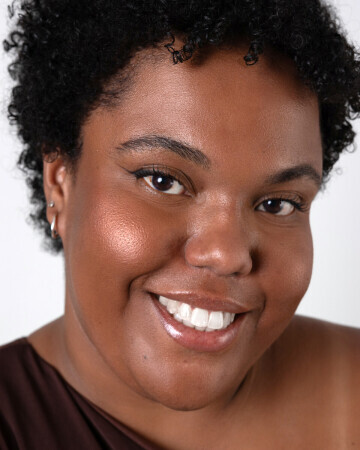 LARISSA HONORATO — 6