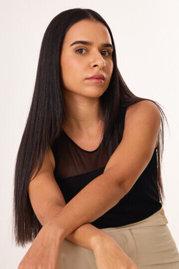 NATHALIA DOMINGUES — 1