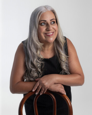 IVONE IPPOLITOW — 2