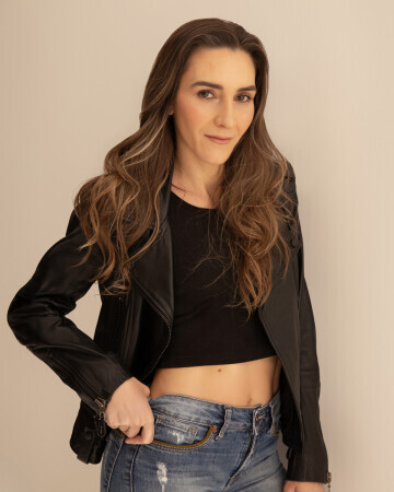 MARISA KONCIKOSKI — 4