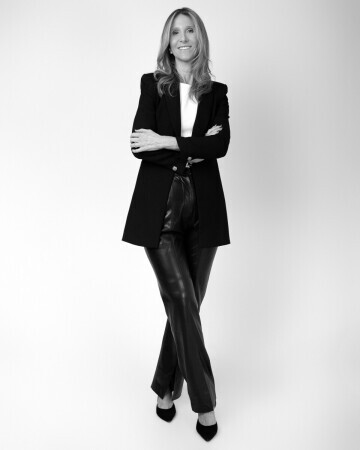 ELIZABETH SZACHNOWICZ — 2