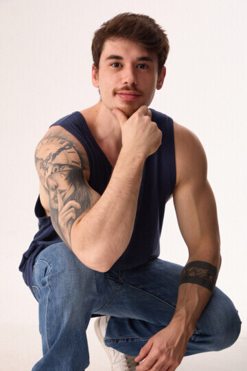 JOÃO SCHIETTINO — 6