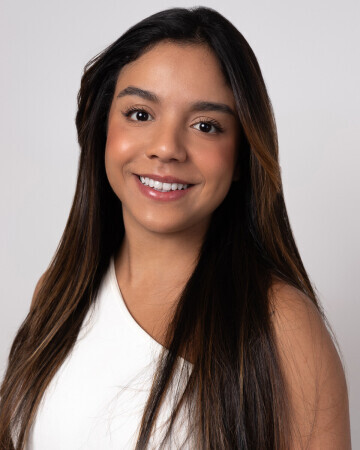 MAYARA GUIMARÃES — 5