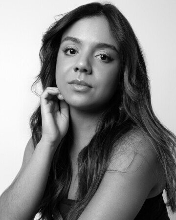 MAYARA GUIMARÃES — 4