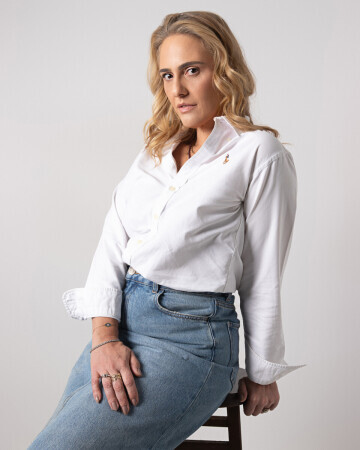 LUCIANA GOUVEIA — 4